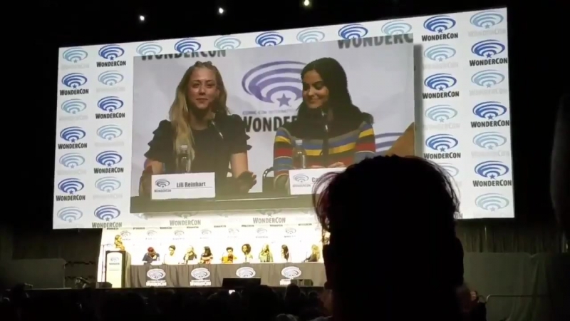 Lili and Camila , Wonder