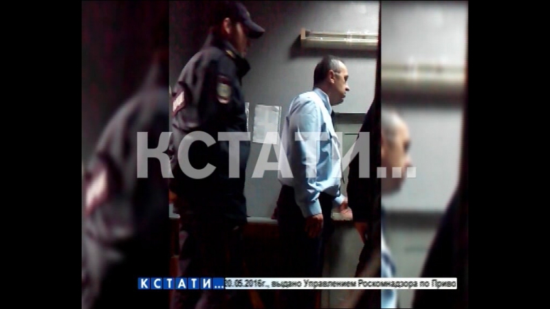 Папарацци из за решетки задержанный в РУВД снял, как