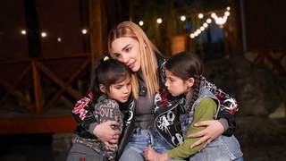 Ես կամ Ռոմելա Սարգսյան//Es kam Romela Sargsyan