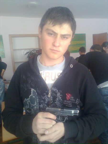 №128, Динис Бугай, 32 года, Hamburg №128, Динис Бугай, 32 года, Hamburg