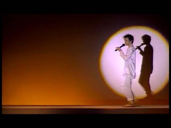 Laurie Anderson White