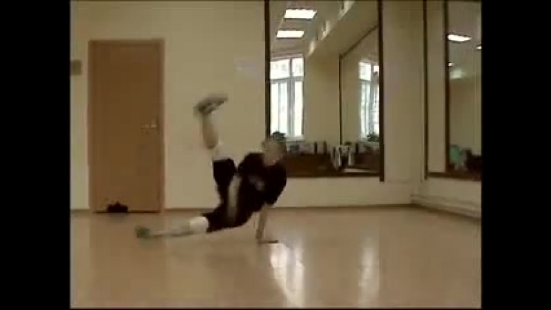 b girl Rocky ( First Video 2004