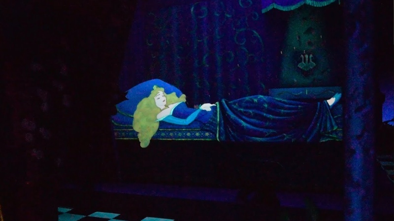 Sleeping Beauty Castle Walkthrough POV 2018, Disneyland Park, Disneyland