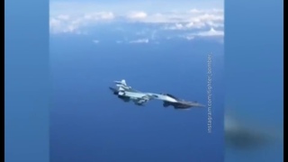 СУ-27 ЖЕСТКО ОТОГНАЛ НАТОвский F-15