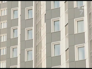 Сиротам выдали жилье в бывшей гостинице