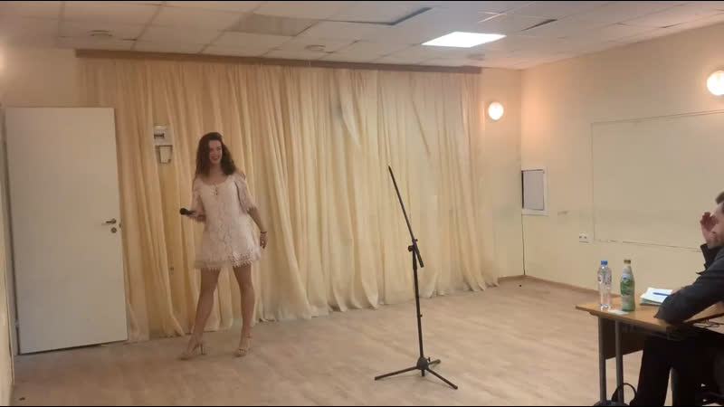 TINI Si Tu Te Vas (музыкальные наблюдения, 11