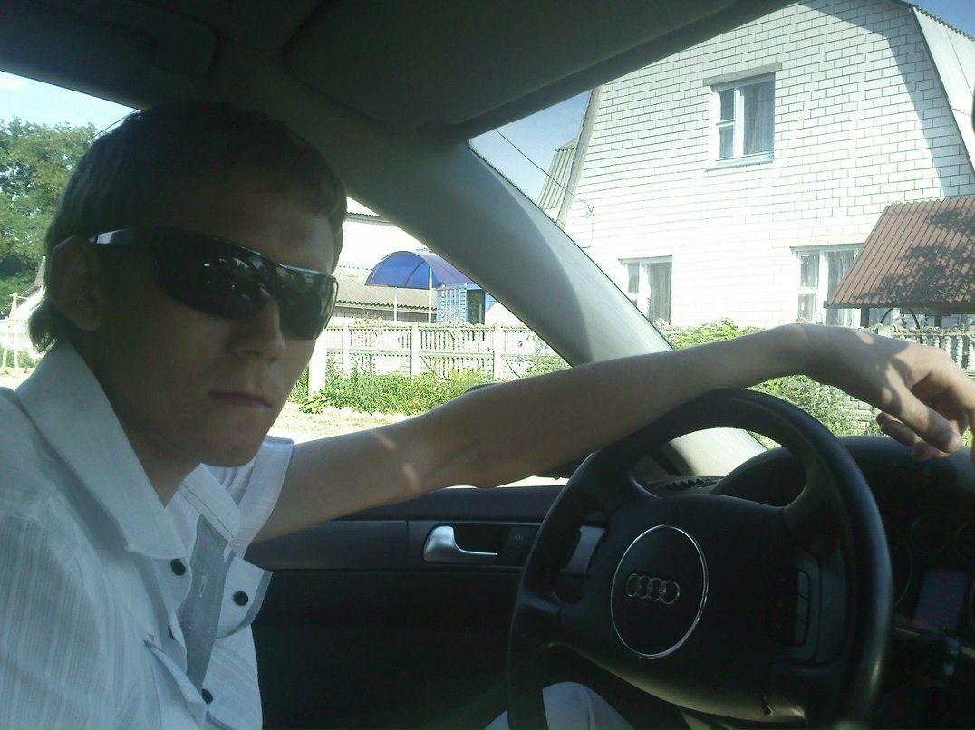 Дмитрий Щеников XiPi | Гомель