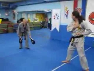 Sin Moo Hap Ki Do Spinkick (Dojunim Ji Han Jae, Perry Zmugg)