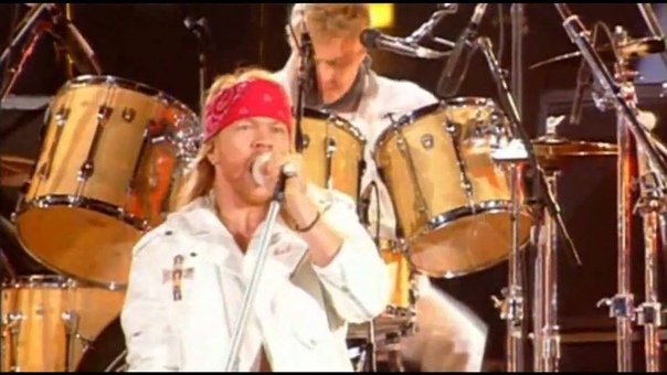 Queen Axl Rose We Will Rock You Tribute Freddie