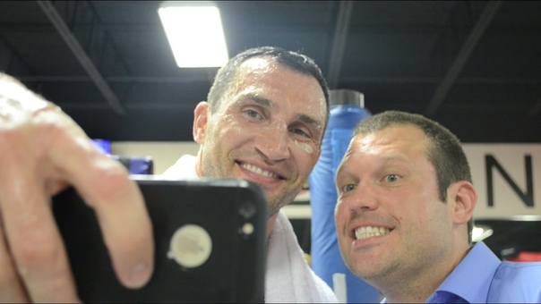 Either, Or with Heavyweight Champ Wladimir Klitschko: Wlad Likes Hugs, Selfies and