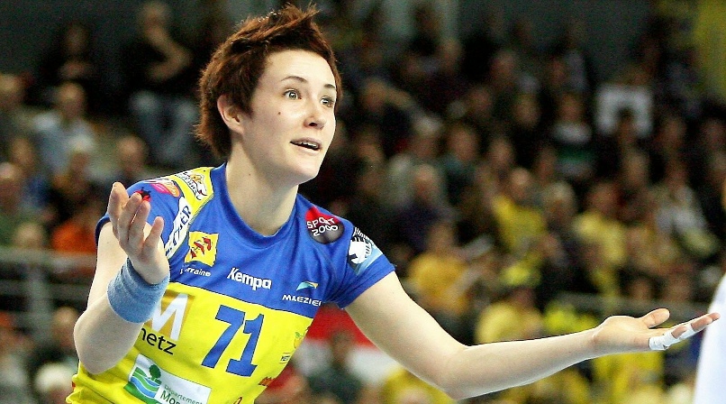 Пино, Лякрабер, Массон, Веткова и другие: топ-10 европейских любительниц менять клубы и страны, изображение №3