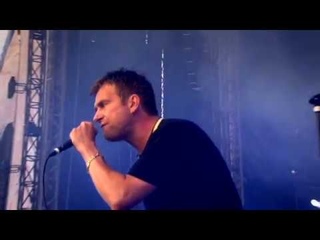 Blur - Girls and boys (Live at Hyde Park 2009)