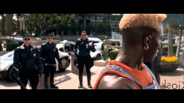 Demolition Man Simon Pheonix Beats Up