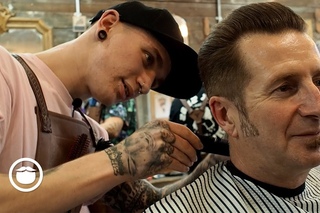 1950's Rockabilly Men's Haircut