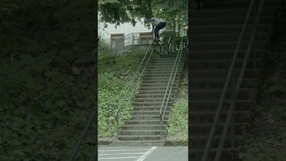 Kevin Baekkel vs Kink Rail  #MonsterEnergy #Skate #Skating #Skateboard #Tricks #Battle