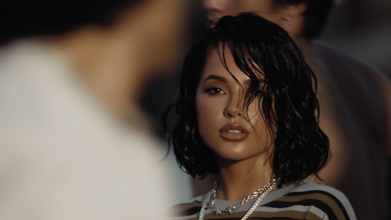 Becky G COMO DIABLOS ( Official