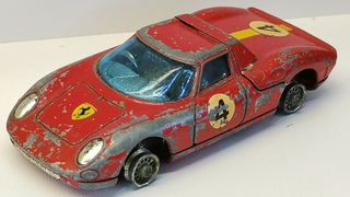Corgi restoration Ferrari Berlinetta Le Mans nr 314. Diecast car making tires