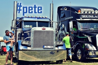 LOUD Peterbilt 379 JAKE & DRAG