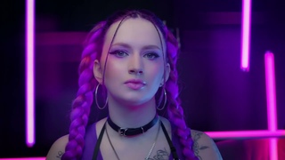 Бальзам-тинт для губ BAD DOLL
