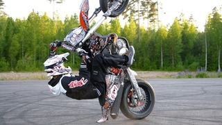 ARTTU STENBERG SUPERMOTO STUNTS