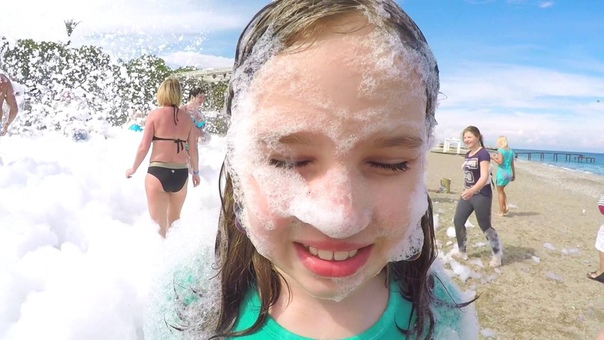 Beach foam party. Alva Donna World
