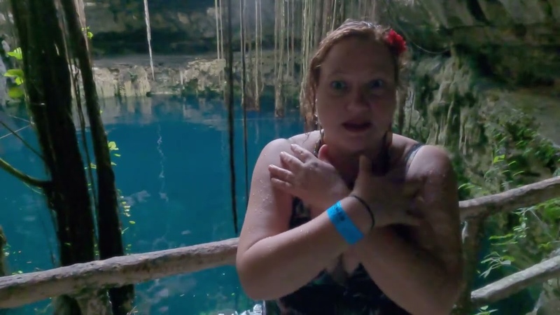 Les eaux sacrées d un cenote au