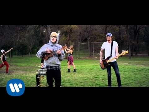 Never Shout Never Red Balloon ( Official Music