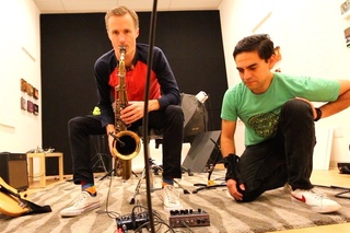 Delay effects pedal for saxophone? // VLOG #129