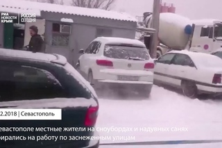 Как севастопольцы в снегопад добирались на работу