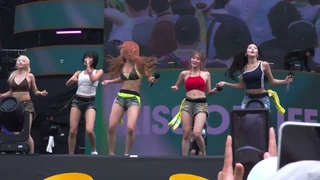 4K HDR 240706    (KISS OF LIFE) - Sticky   2024 | WATERBOMB SEOUL 2024