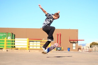 FAKIE BIGSPIN