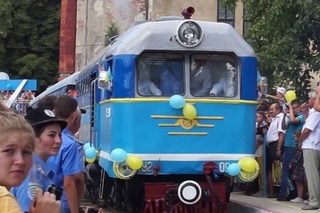 В Ужгороді урочисто відкрили відновлено дитячу залізницю